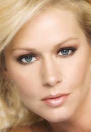 Беверли Линн